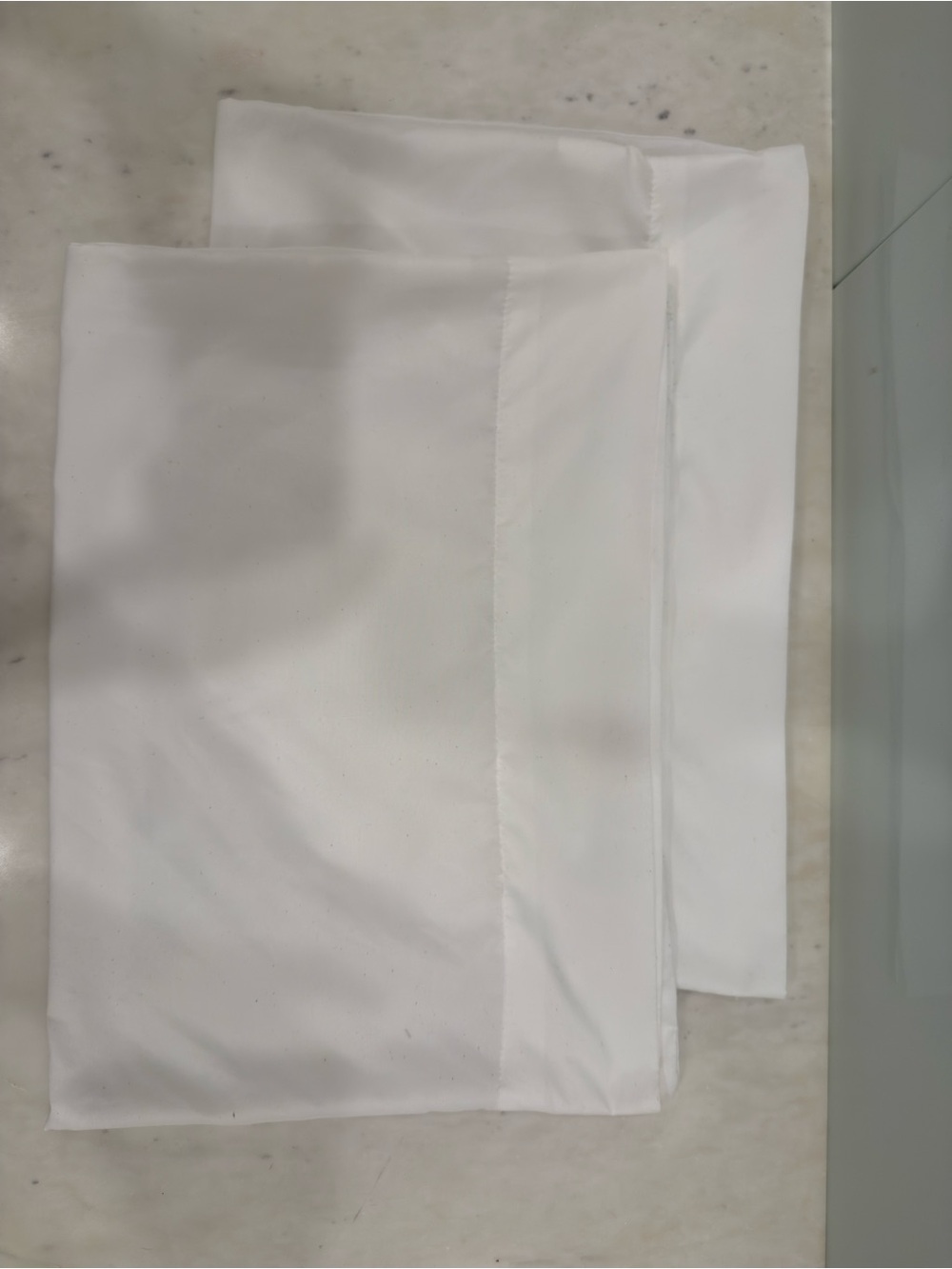 Deluxe Hotel pillowcase set 20x27